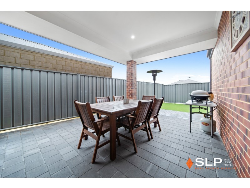 306 Grandis Boulevard, Banksia Grove WA 6031