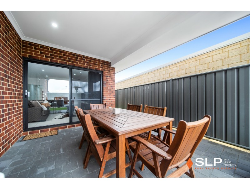 306 Grandis Boulevard, Banksia Grove WA 6031