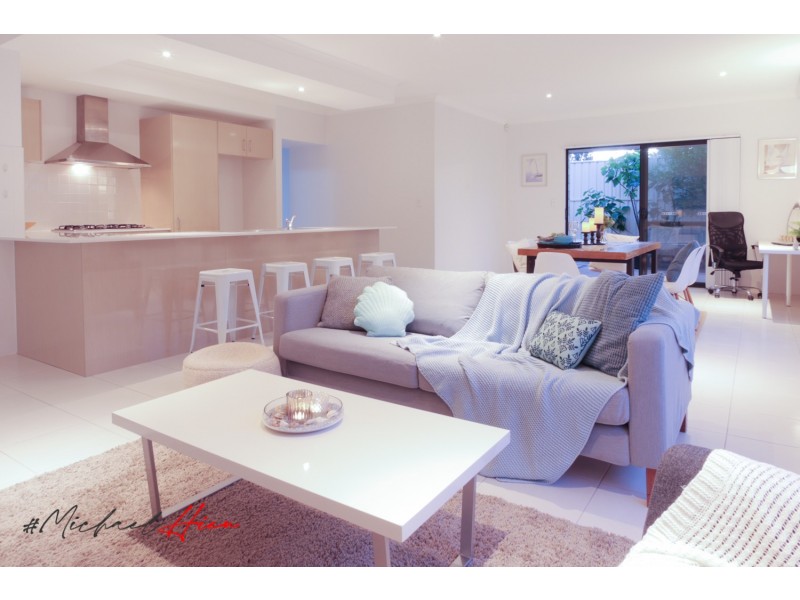 14 Hoypoy Gardens, Darch WA 6065