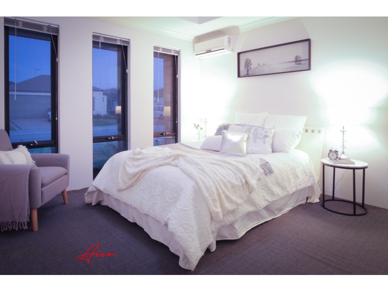 14 Hoypoy Gardens, Darch WA 6065