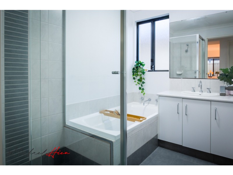 14 Hoypoy Gardens, Darch WA 6065