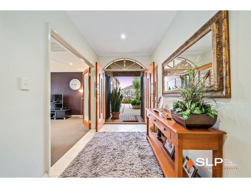 3 Eilyer Way, Carramar WA 6031
