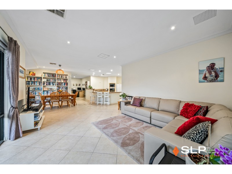 3 Eilyer Way, Carramar WA 6031