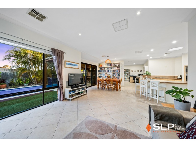 3 Eilyer Way, Carramar WA 6031