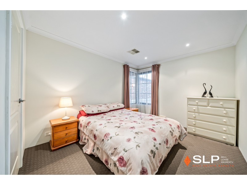 3 Eilyer Way, Carramar WA 6031