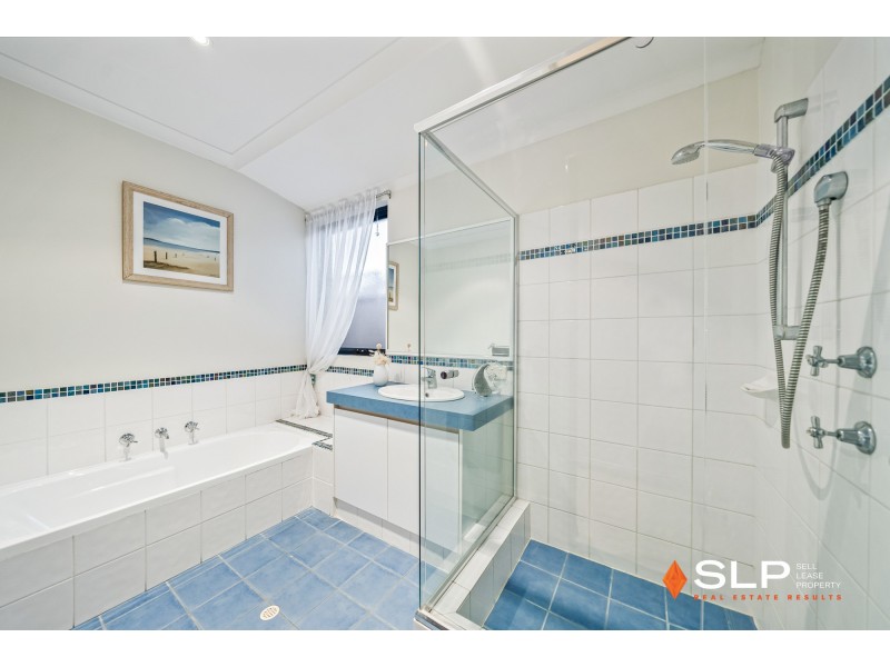 3 Eilyer Way, Carramar WA 6031