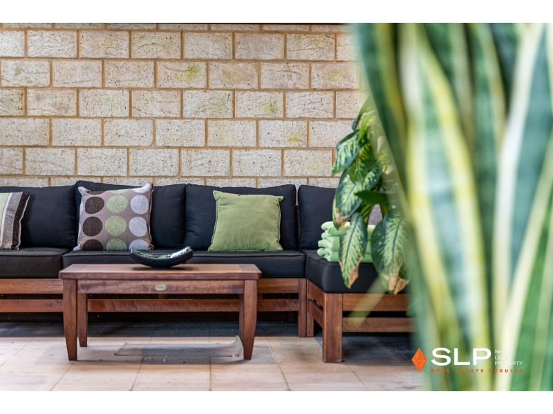 3 Eilyer Way, Carramar WA 6031