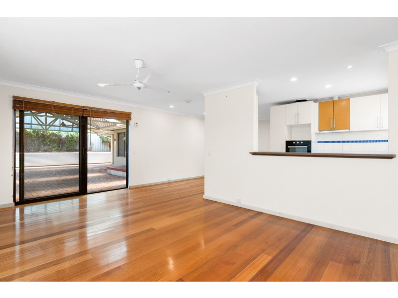 7 Acacia Way, Yangebup WA 6164