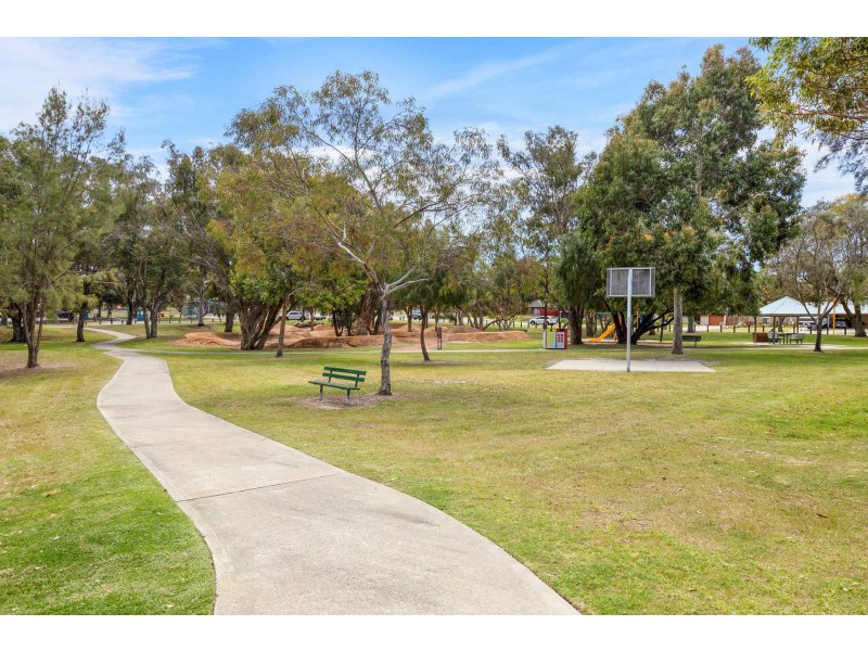 7 Acacia Way, Yangebup WA 6164
