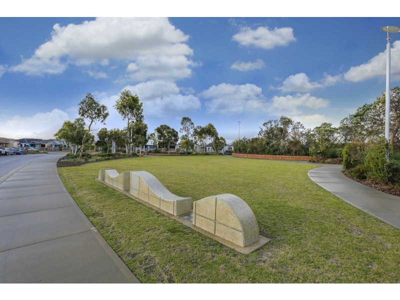 51 Sessilis Road, Banksia Grove WA 6031