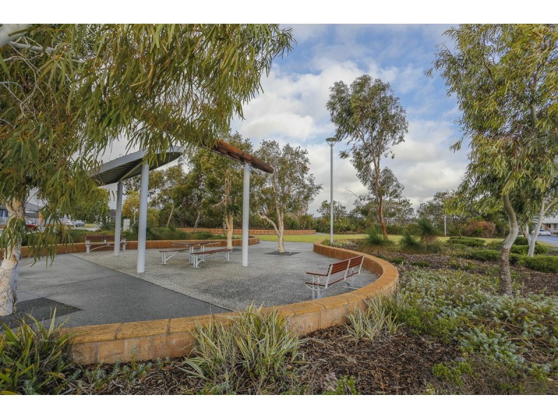 51 Sessilis Road, Banksia Grove WA 6031