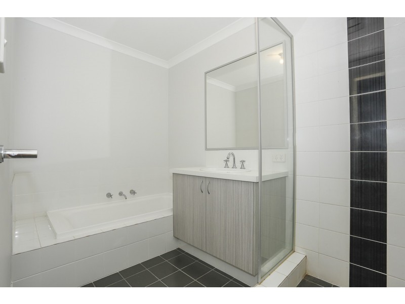 51 Sessilis Road, Banksia Grove WA 6031