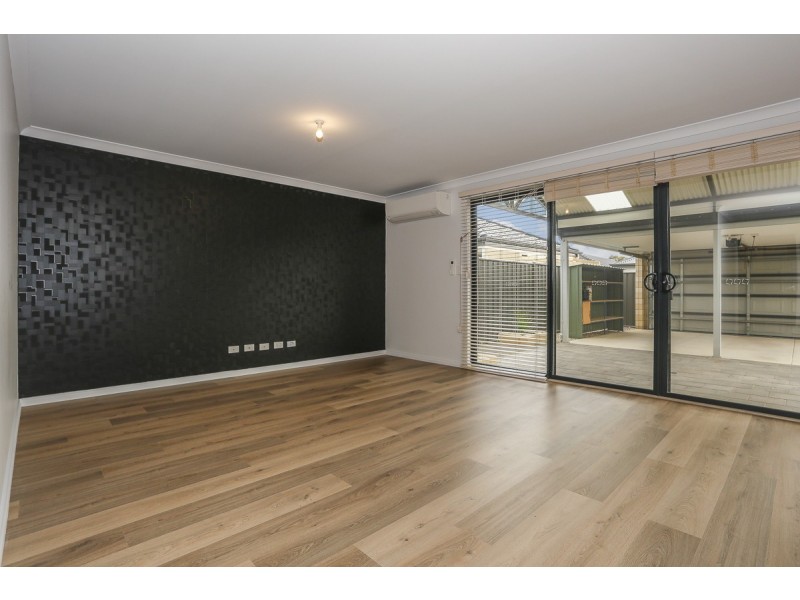 51 Sessilis Road, Banksia Grove WA 6031