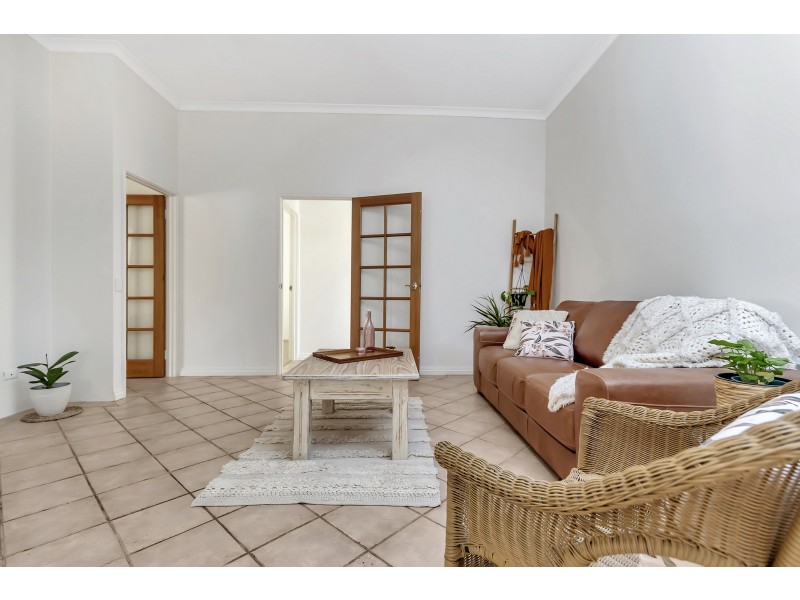 37 Carina Circle, Halls Head WA 6210