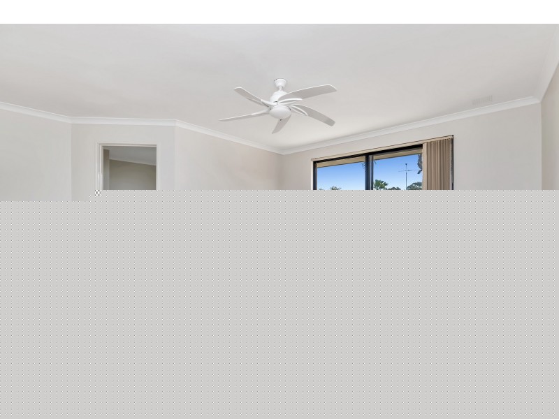 37 Carina Circle, Halls Head WA 6210