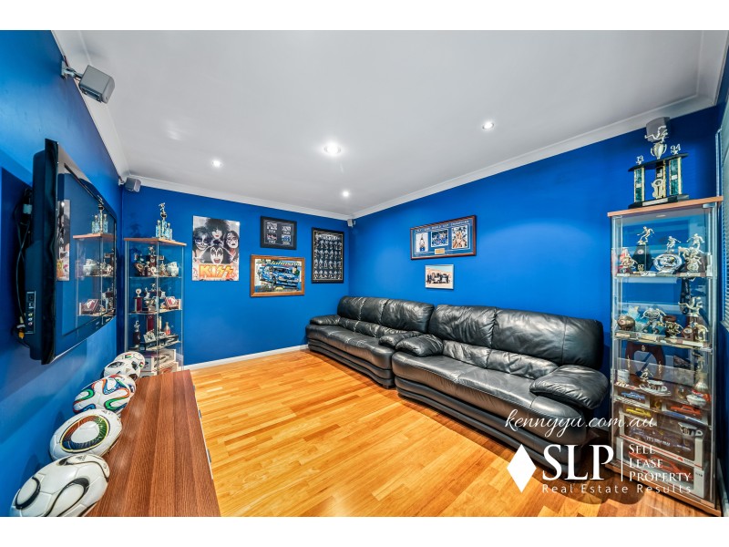 5 Zeus Avenue, Madeley WA 6065