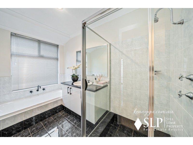 5 Zeus Avenue, Madeley WA 6065