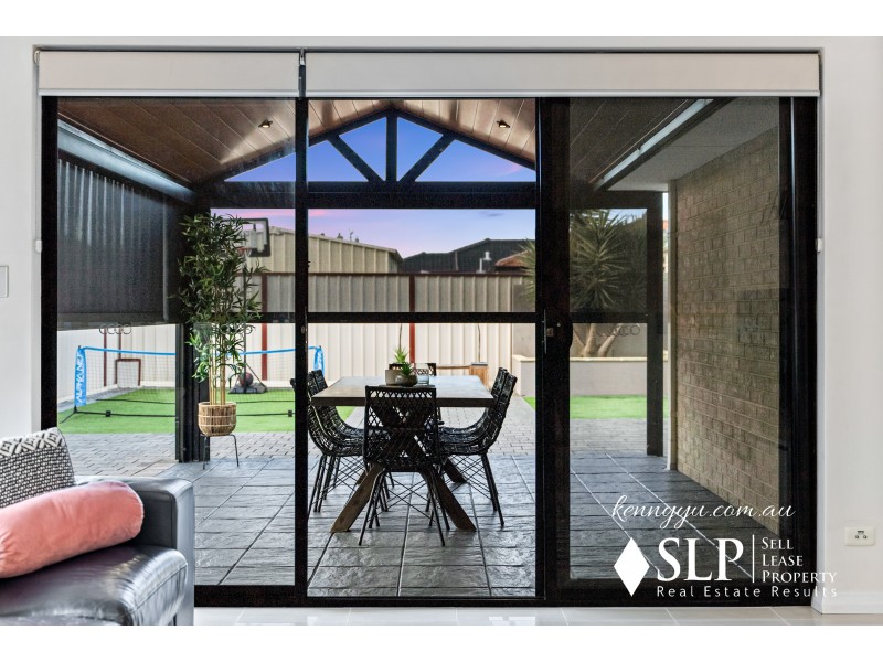 5 Zeus Avenue, Madeley WA 6065