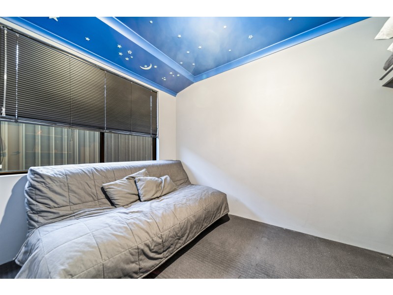 33 Willard Circuit, Banksia Grove WA 6031