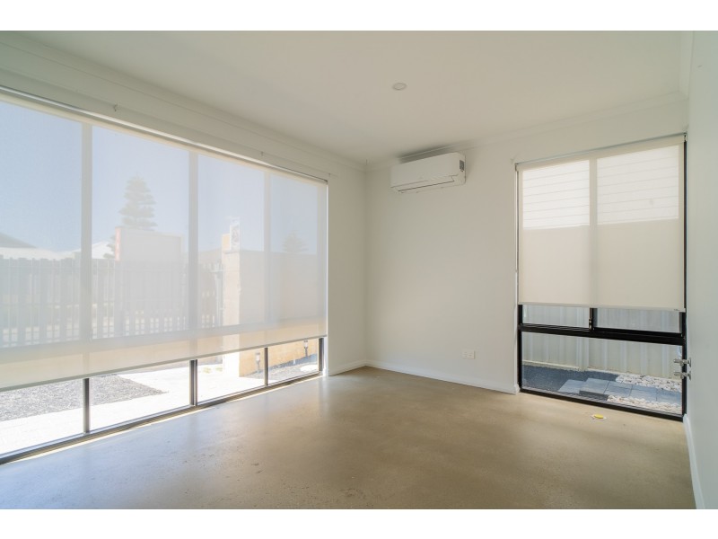 99 Aurea Boulevard, Golden Bay WA 6174