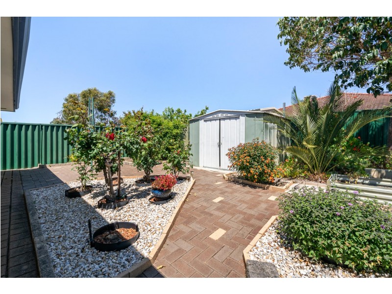 44 Deller Drive, Bibra Lake WA 6163