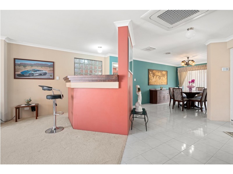 44 Deller Drive, Bibra Lake WA 6163