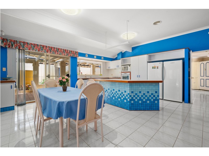 44 Deller Drive, Bibra Lake WA 6163