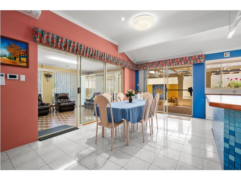 44 Deller Drive, Bibra Lake WA 6163