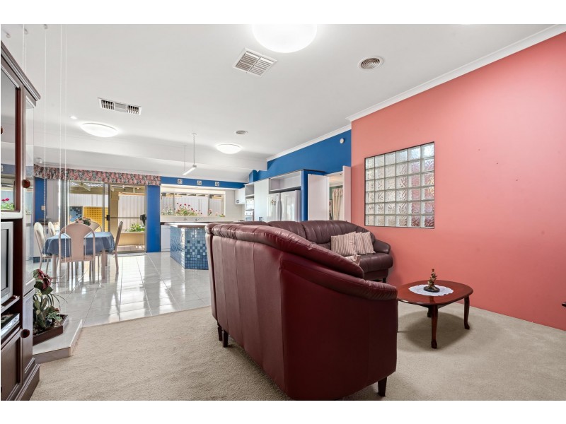 44 Deller Drive, Bibra Lake WA 6163