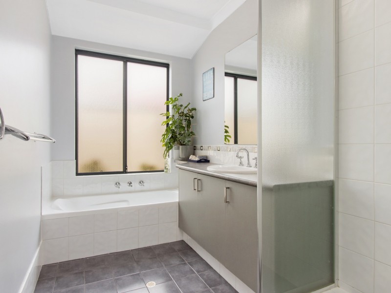 229 Johnson Road, Bertram WA 6167