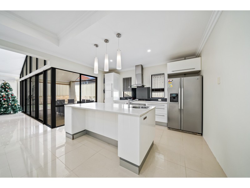 7 Fedamore Approach, Ridgewood WA 6030