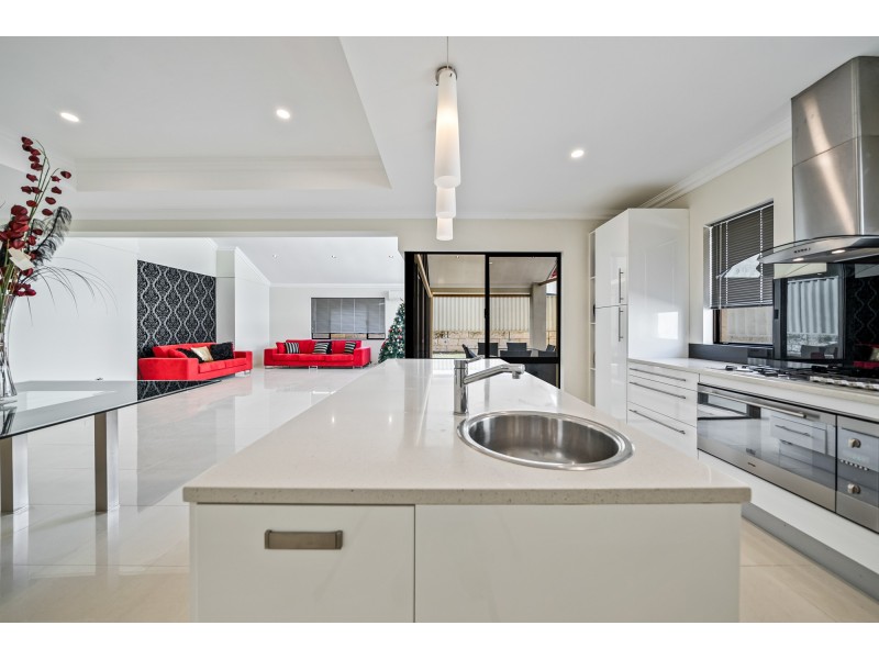 7 Fedamore Approach, Ridgewood WA 6030