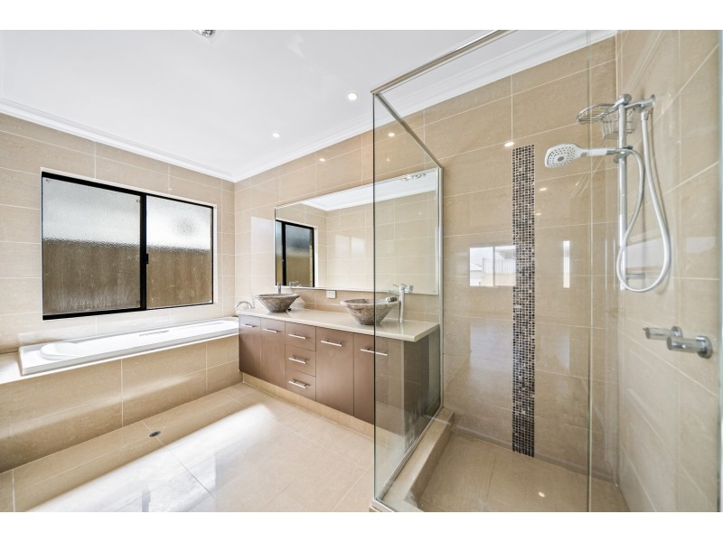 7 Fedamore Approach, Ridgewood WA 6030