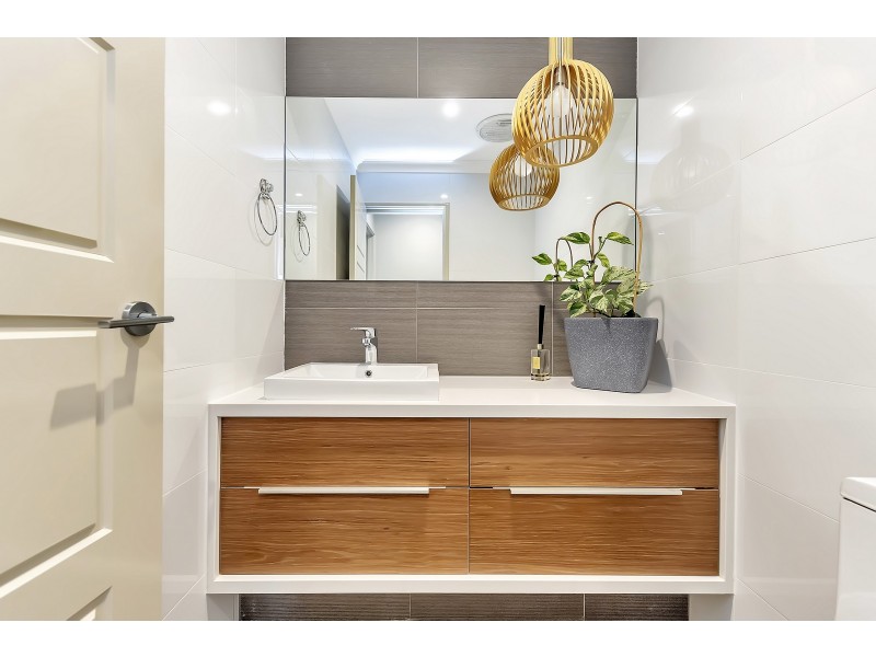 14 Tallering Way, Golden Bay WA 6174