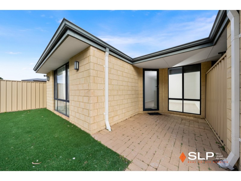 162 St Stephens Crescent, Tapping WA 6065
