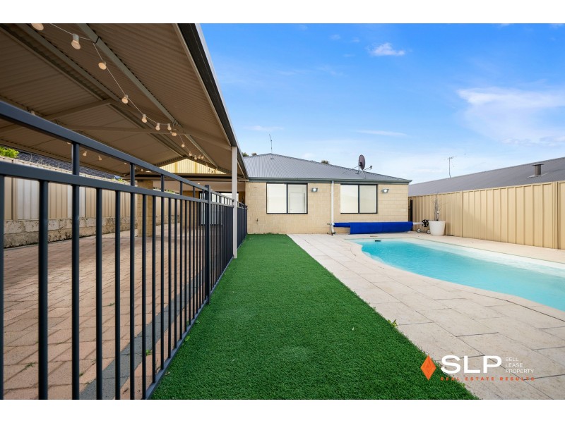 162 St Stephens Crescent, Tapping WA 6065