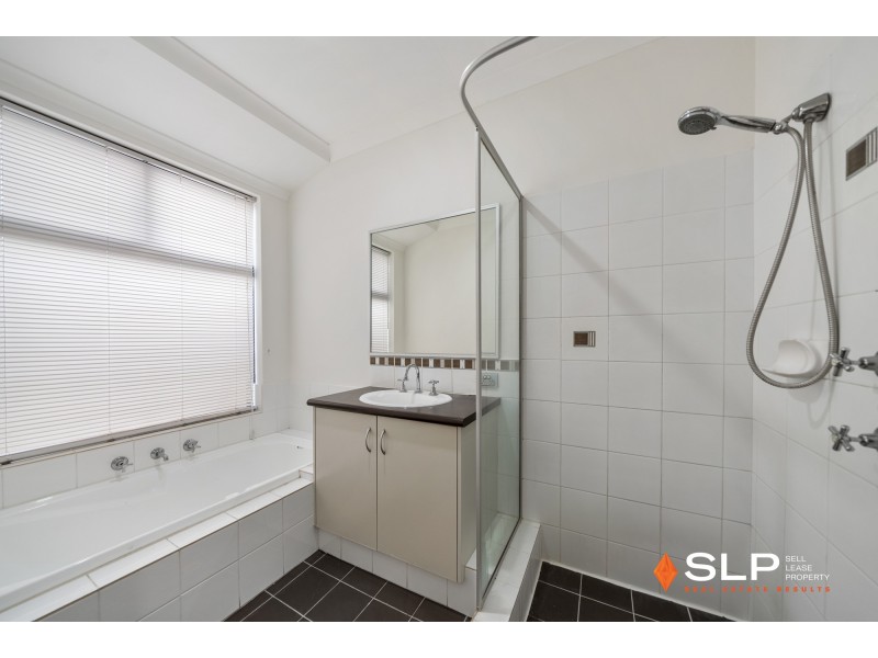 162 St Stephens Crescent, Tapping WA 6065