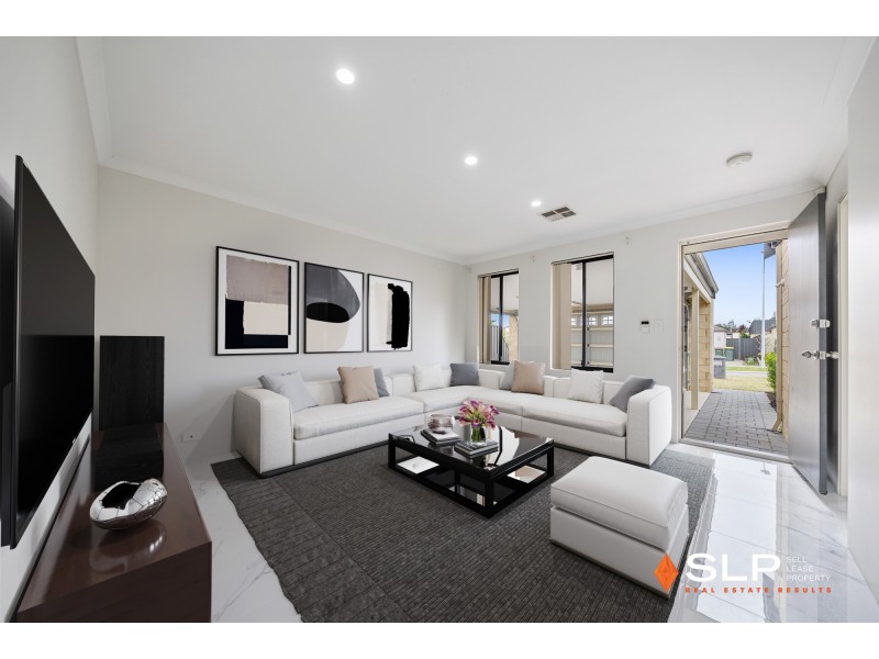 18 Montane Turn, Banksia Grove WA 6031