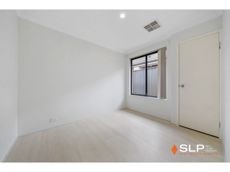 18 Montane Turn, Banksia Grove WA 6031