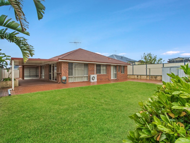3 Greenwich Gardens, Bertram WA 6167