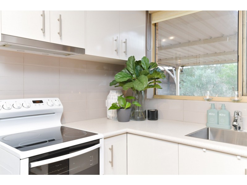 35 Lockhart Place, Gosnells WA 6110