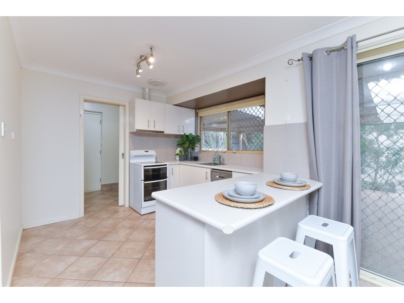 35 Lockhart Place, Gosnells WA 6110