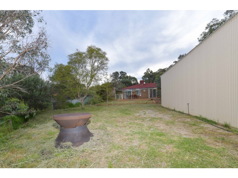 35 Lockhart Place, Gosnells WA 6110