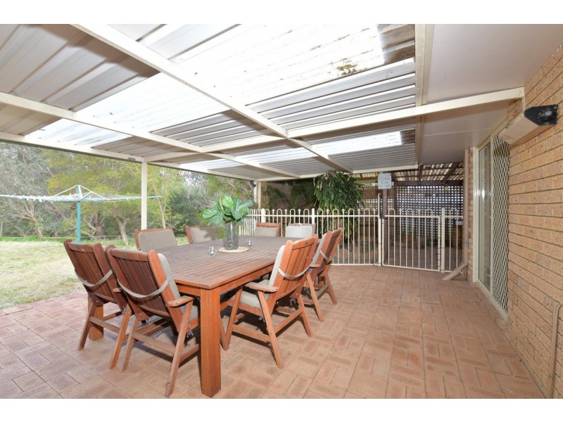 35 Lockhart Place, Gosnells WA 6110