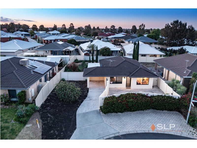 37 Viridian Drive, Banksia Grove WA 6031
