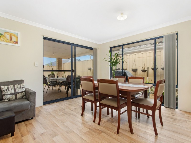 6 Renton Way, Bertram WA 6167