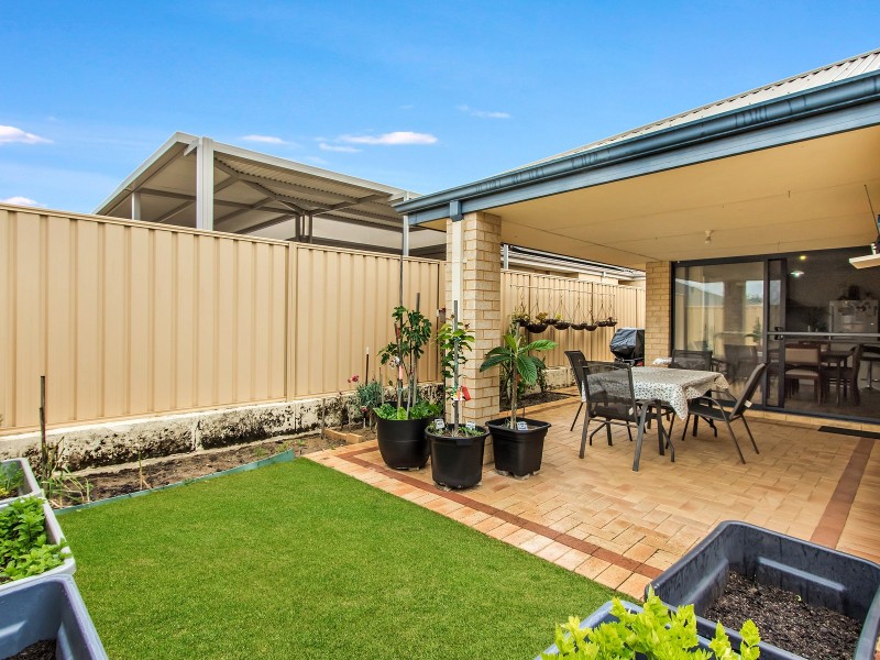 6 Renton Way, Bertram WA 6167