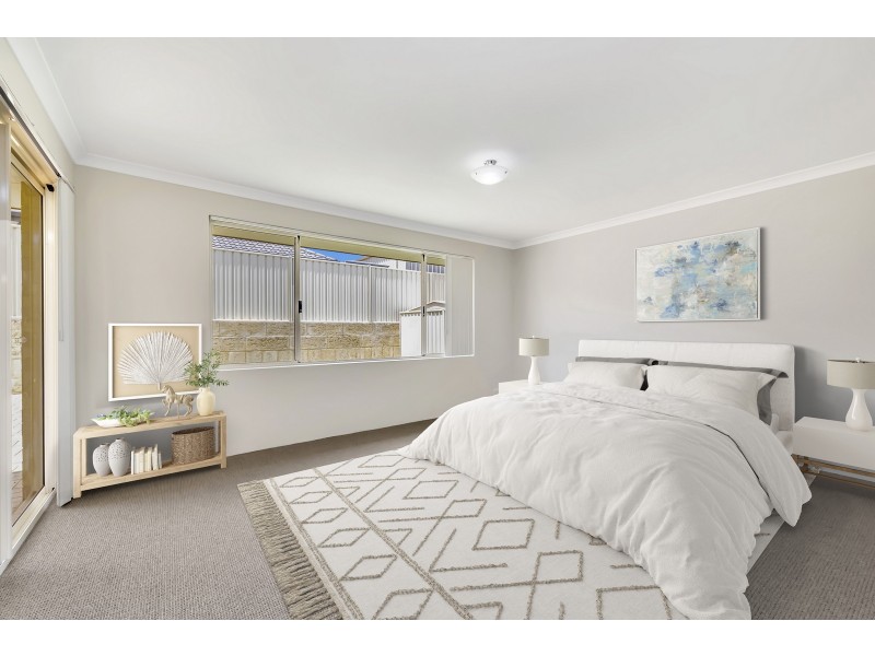 14 Arlette Pass, Lakelands WA 6180