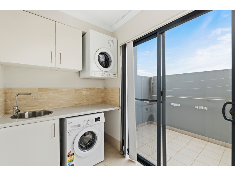 13/216 Stirling Street, Perth WA 6000