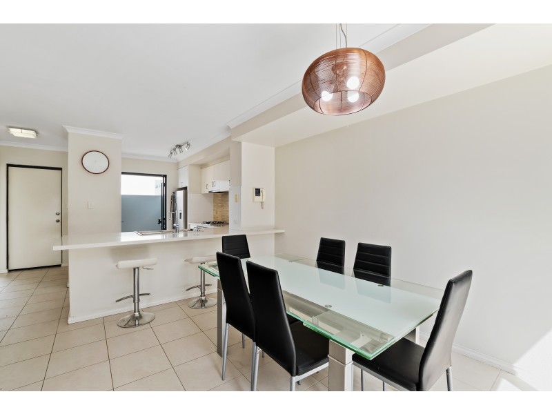 13/216 Stirling Street, Perth WA 6000